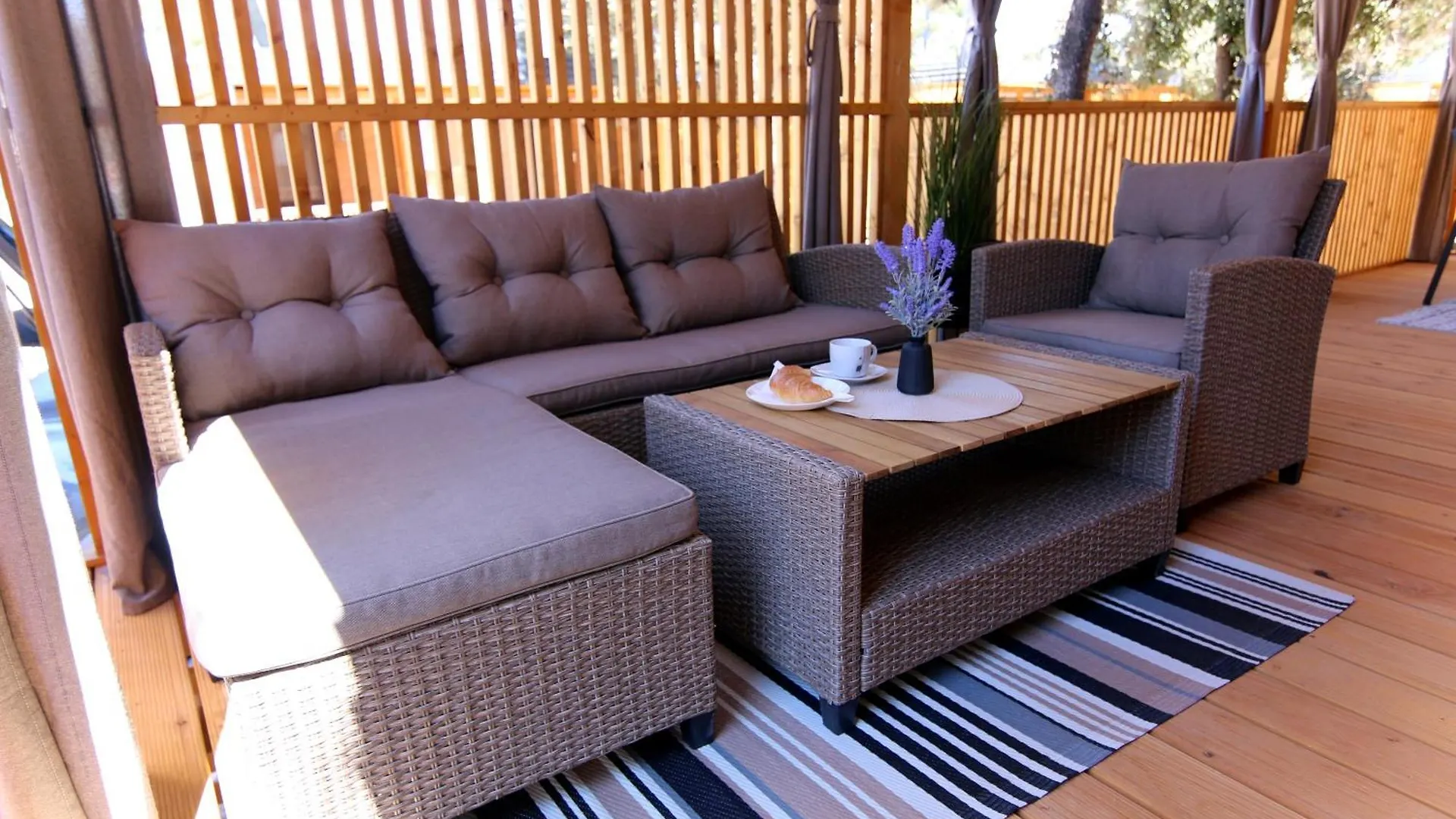 مكان تخييم Mobile Home Tara بيوغْغاد نا موغو كرواتيا